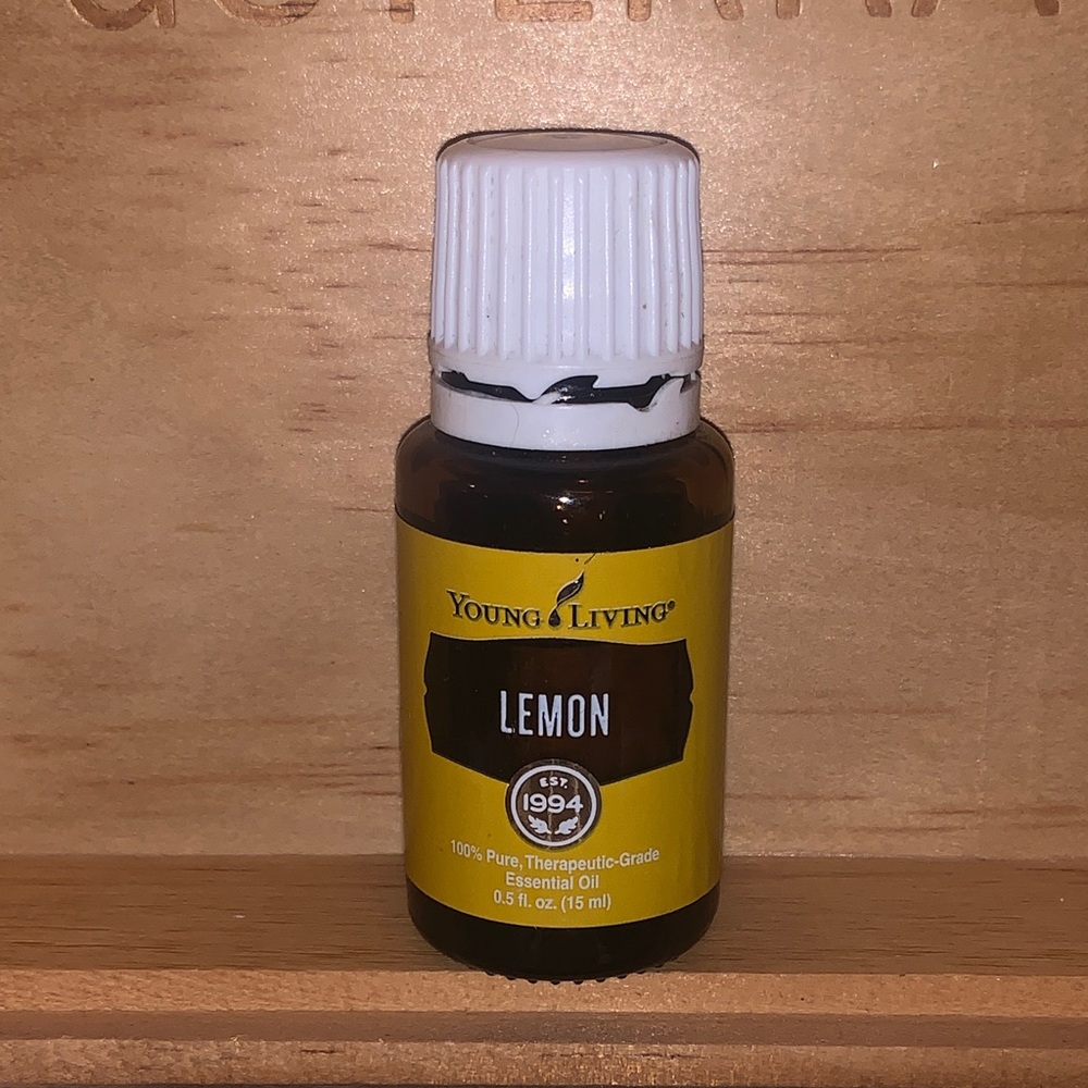 Young Living Lemon Essential Oil 15ml